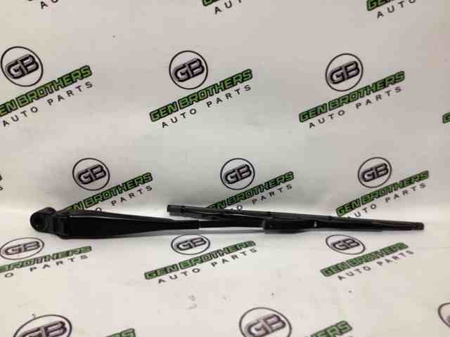 Поводок дворника заднего стекла LR043869 LAND ROVER