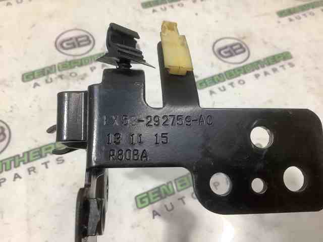 JAGUAR LR048469 в наличии Ужгород