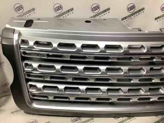 LR055881 LAND ROVER Решетка радиатора купить в Винница
