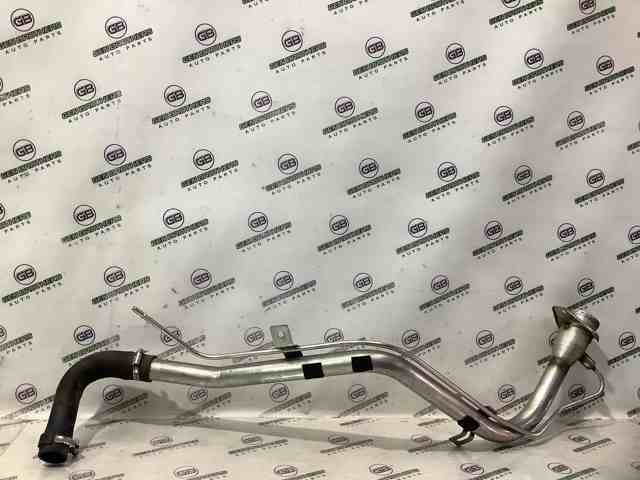 LR060848 LAND ROVER Заливная горловина топливного бака купить в Ужгород