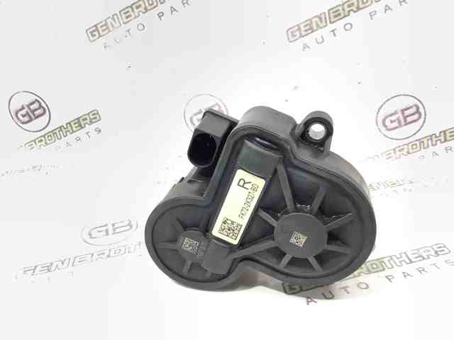LR061382 LAND ROVER Мотор привода тормозного суппорта заднего купить в Черновцы