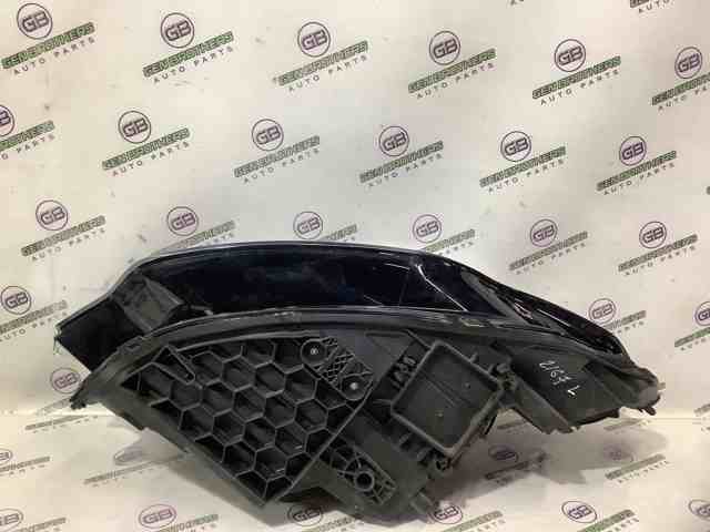 LR076148 LAND ROVER Левая фара купить в Чернигов