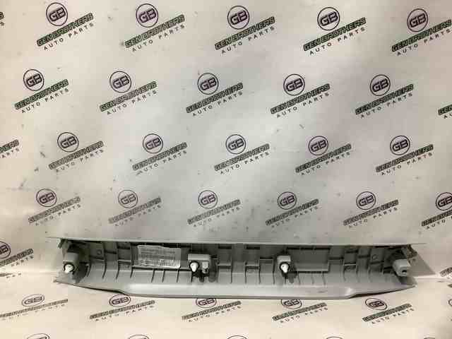 LR077095 LAND ROVER Обшивка (облицовка) крышки багажника (двери 3/5-й задней) купить в Харьков
