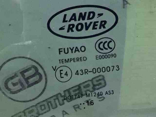 LR078383 LAND ROVER Стекло кузова (багажного отсека) левое купить в Ирпень