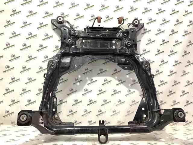 Балка передней подвески LR084444 LAND ROVER