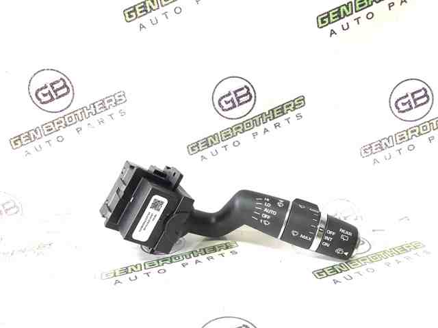 Правый подрулевой переключатель  LR125107 LAND ROVER