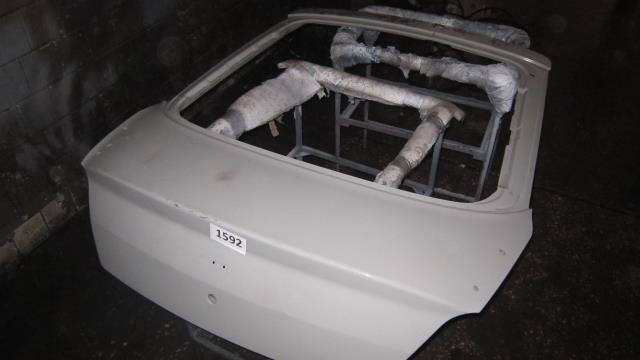 Дверь задняя (багажная 3/5-я (ляда) на Hyundai Coupe GK