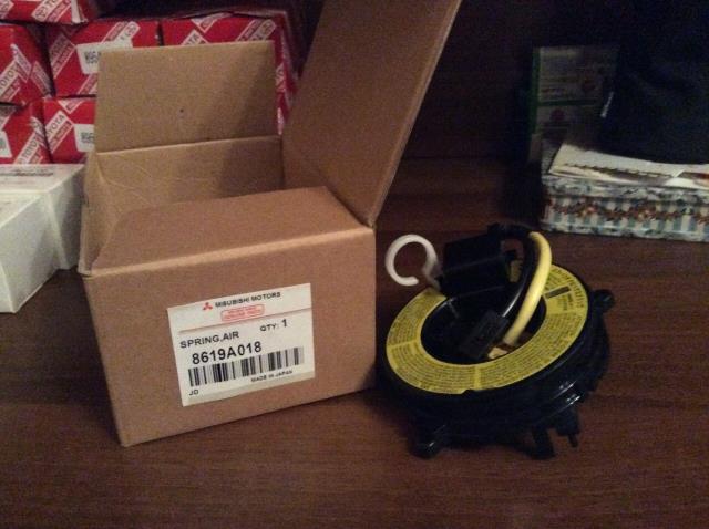 Compre 8619A018 Mitsubishi Anel AIRBAG de contato, cabo plano do volante