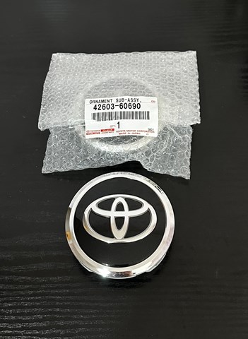 Колпаки 4260360690 Toyota