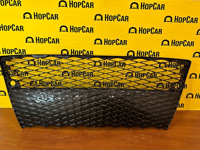 Решетка радиатора 5211253070 Toyota