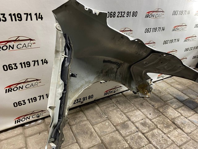 GSYD52210 Mazda Переднее левое крыло