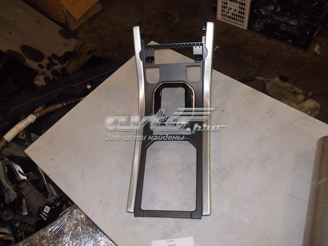  LR071510 Land Rover
