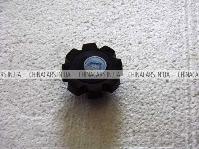 Купить E010400601 Geely Крышка маслозаливной горловины