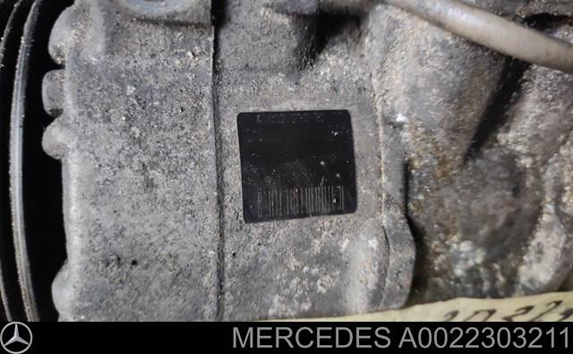 Компресор кліматичної установки A0022303211 MERCEDES