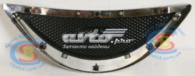 Решетка радиатора S218401100 Chery