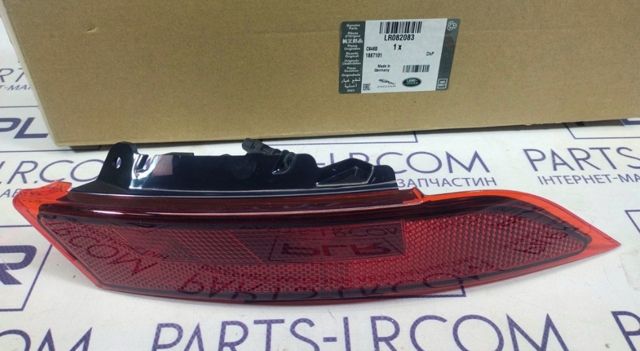 LR082083 Land Rover Противотуманнка задняя, правая