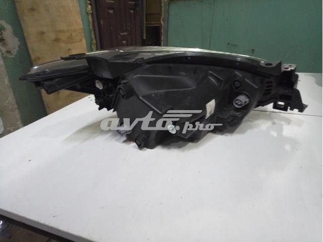 Левая фара KD3151040 Mazda