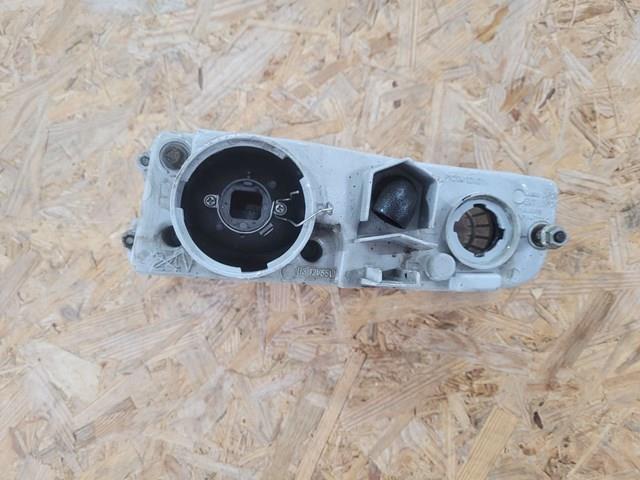 Luz antiniebla derecha 8103960060 TOYOTA