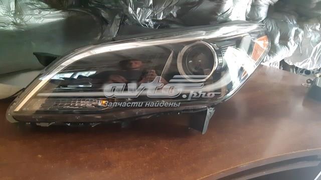 Левая фара 92101E6120 Hyundai/Kia