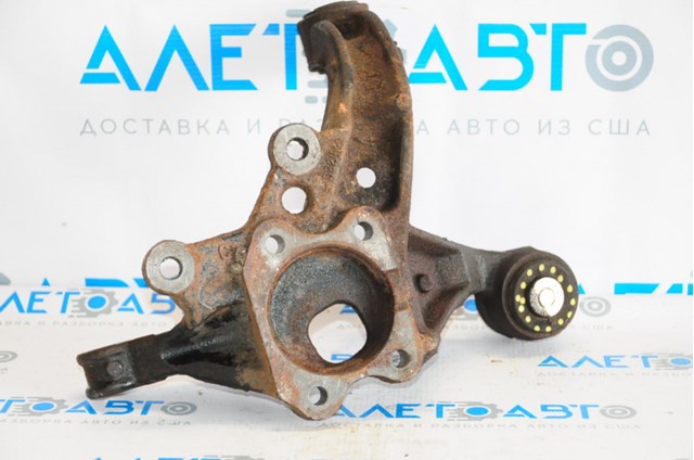 Цапфа поворотного кулака 4230506130 TOYOTA