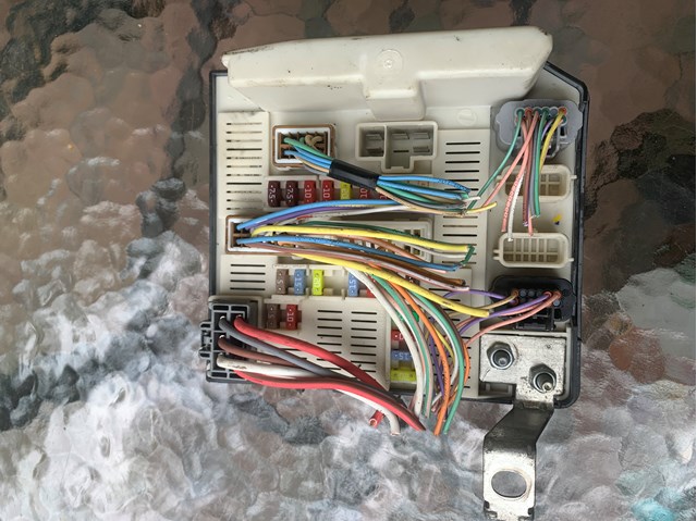 Diagrama de fusibles 8200455424 RENAULT