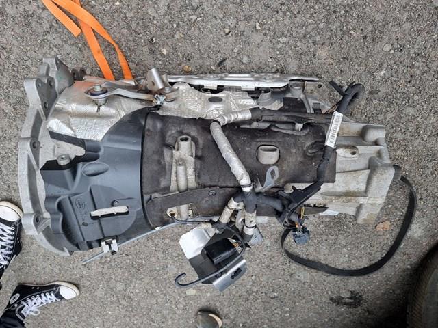H7A37000CE Land Rover Автоматическая коробка передач