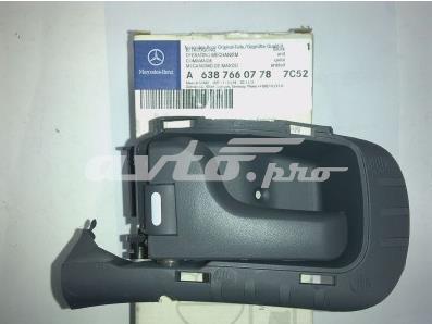 Manecilla de puerta, equipamiento habitáculo, delantera izquierda A63876607787C52 MERCEDES