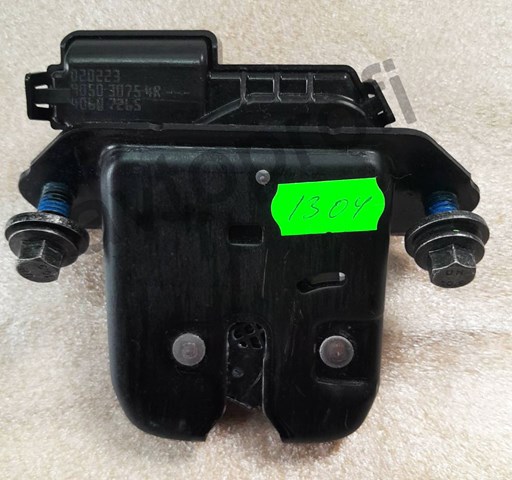 Замок багажника 905030754R Nissan/Infiniti