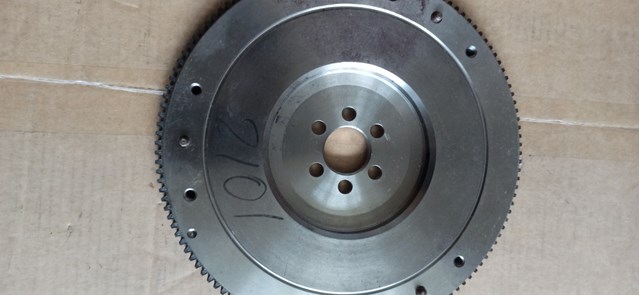 Маховик двигателя ВАЗ 2104 универсал (1984 - 2012) цена, от 8.75 USD