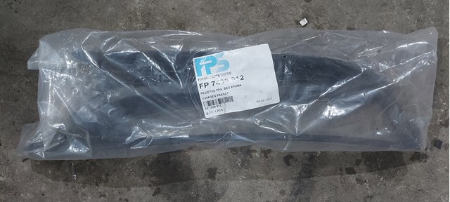 Купить FP7439912 FPS Решетка бампера переднего правая