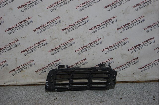 Купить CK5217F908AA Land Rover Решетка бампера переднего правая