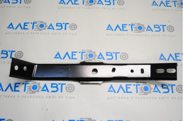 622145NA0A Nissan/Infiniti Рамка радиатора правая