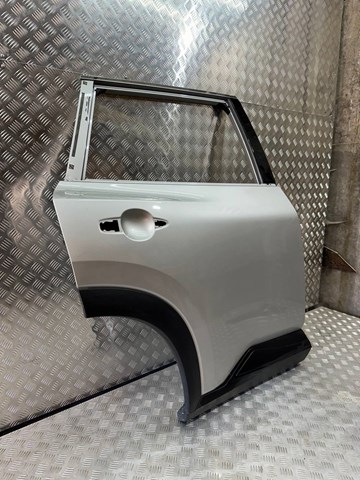 Купить H210M6RAMA Nissan/Infiniti Дверь задняя в сборе