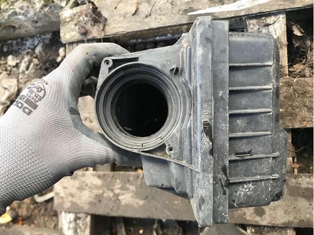 Caja del filtro de aire 9629899480 FIAT