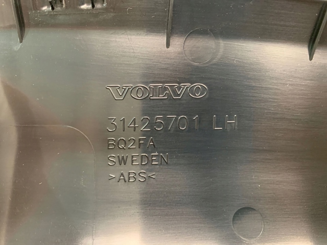 Купить 31425701 Volvo 