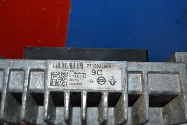 Relé de precalentador 271202380R RENAULT