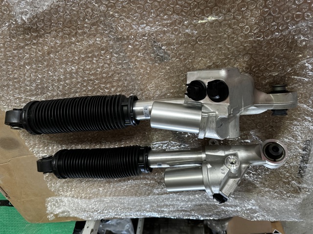  Mercedes A4633209602