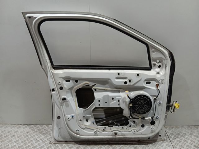 Передняя левая дверь Peugeot/Citroen 9801012980 цена, от 181.15 USD
