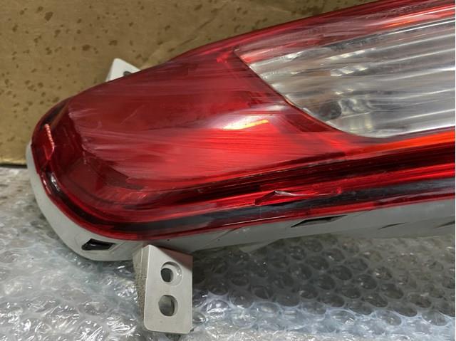 Faro antiniebla trasero derecho 924063U300 HYUNDAI