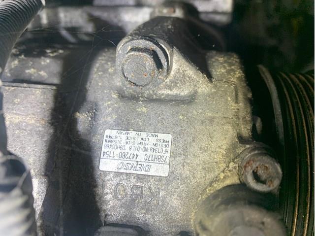 Компресор кондиціонера 8832033210 TOYOTA