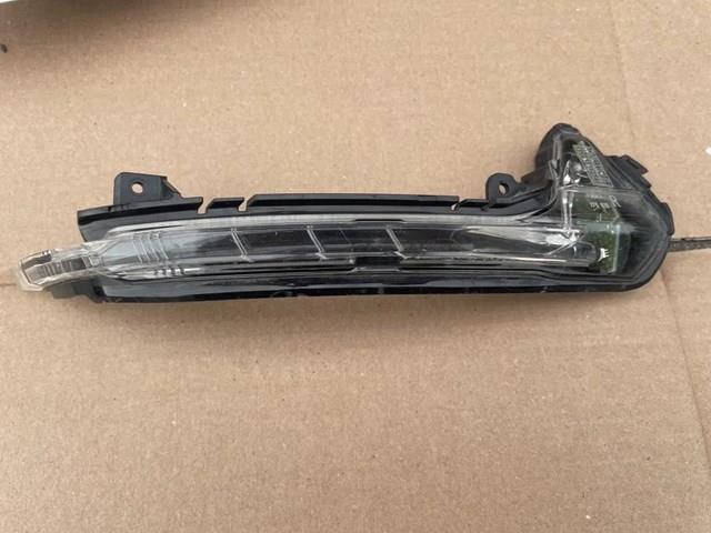 Luz intermitente de retrovisor exterior derecho 4G5949102B VAG
