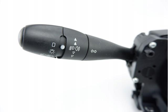 96630724XT Peugeot/Citroen Переключатель подрулевой в сборе
