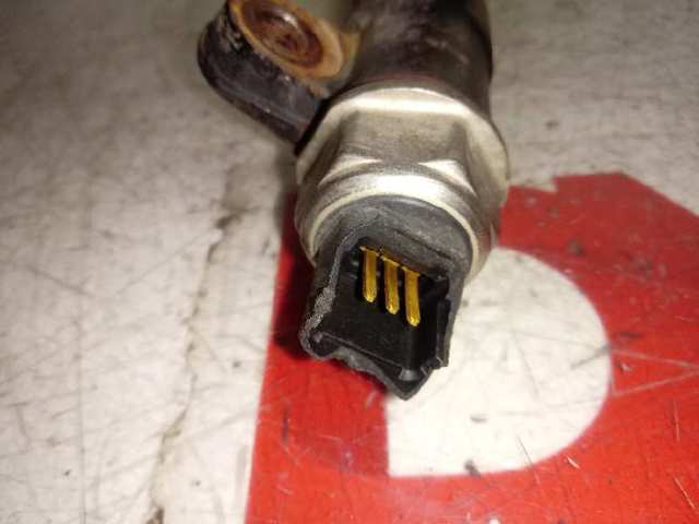  Ford 2S7Q9D280AD