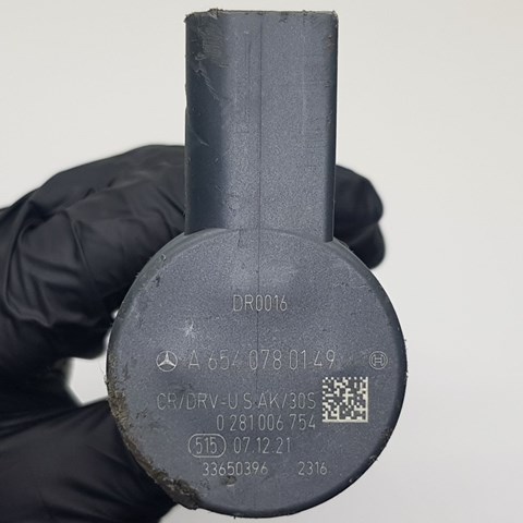 6540700195 Mercedes Распределитель топлива (рампа)