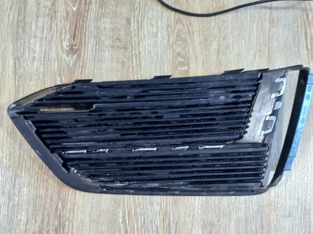  8W6807682 VAG