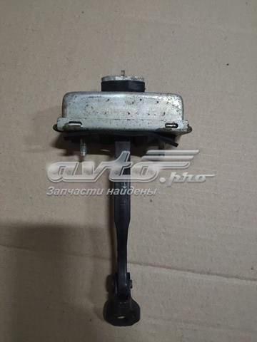 Обмежувач відкриття дверей, передній LR045540 LAND ROVER