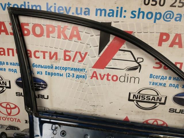 Porta dianteira esquerda 6700205030 Toyota