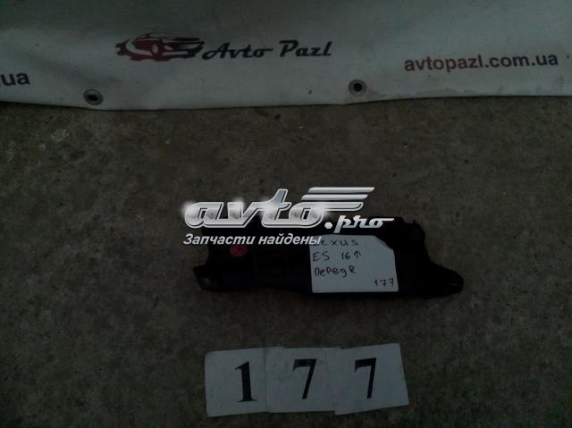 Soporte de paragolpes delantero exterior derecho 5214533070 TOYOTA
