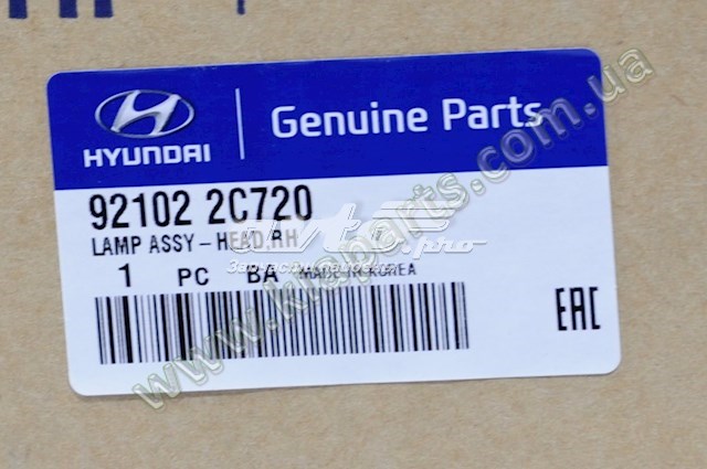 Фара правая на Hyundai Coupe GK
