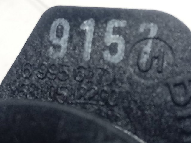  BMW 6995617